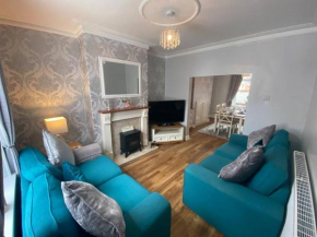 Scoresby Quarters - Whitby Holiday Home